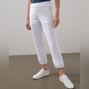 CHICO'S || Woman’s White Bungee Crop Pull-On Pants Size 16